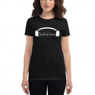 Scarlet Jei Saoirse Women's short sleeve t-shirt